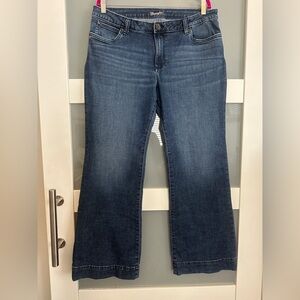 Retro Bailey Trouser Stretch Jean-Women’s size 15. Length 32